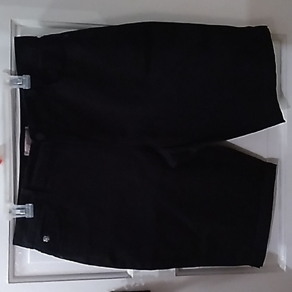 Nine West Vintage Collection 16 black shorts - Picture 1 of 4